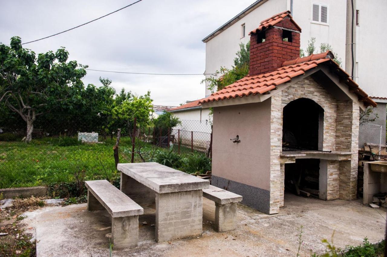 Apartment Lux Elba Kaštela Exterior foto
